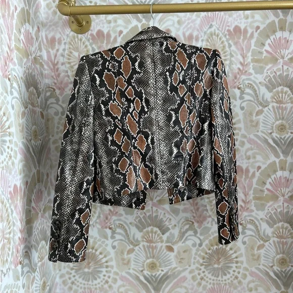 Veronica Beard Fulham Cropped Vegan Faux Leather Snakeskin Jacket - Picture 8 of 8